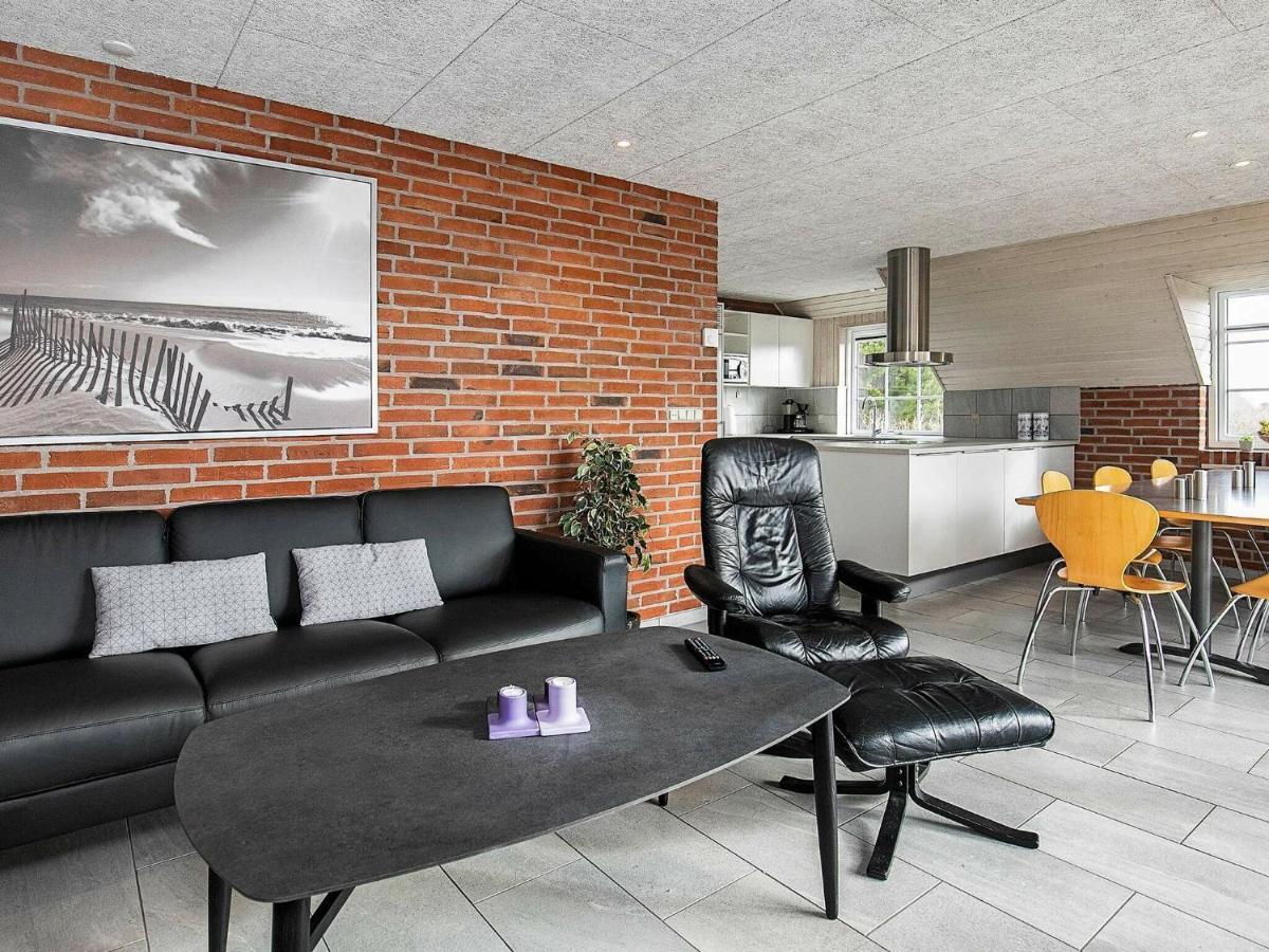 12 Person Holiday Home In Ringk Bing Ringkøbing Екстериор снимка
