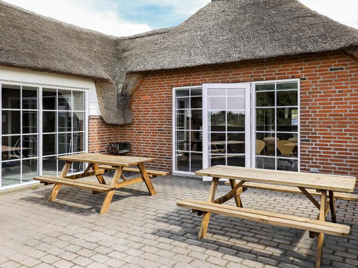 12 Person Holiday Home In Ringk Bing Ringkøbing Екстериор снимка