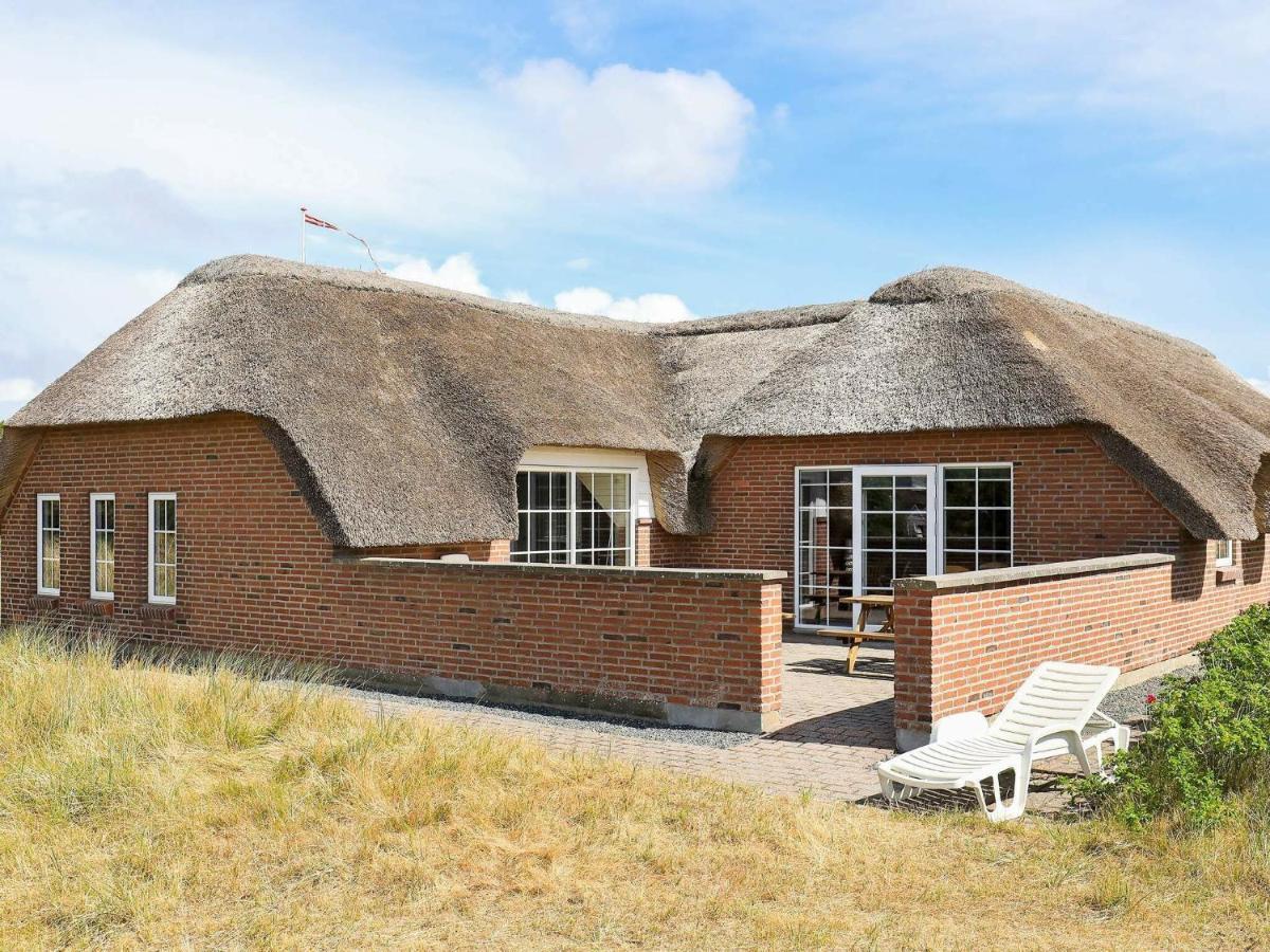 12 Person Holiday Home In Ringk Bing Ringkøbing Екстериор снимка